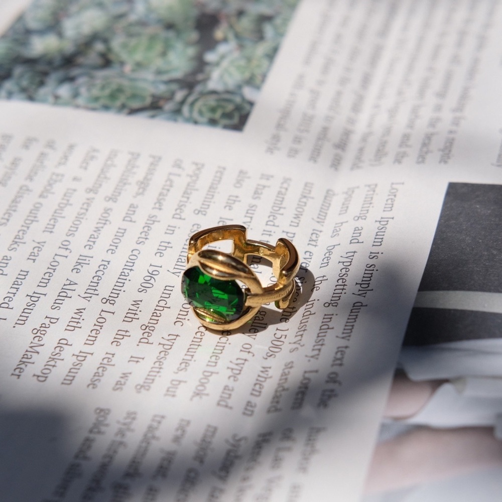 🔥CLOSING SALE 🔥18K Gold Emerald Ring